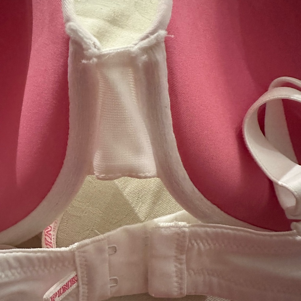 Victoria's Secret White Push Up Bra - Picture 4 of 6